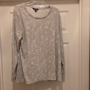 Simply Vera Gray Long Sleeve Top